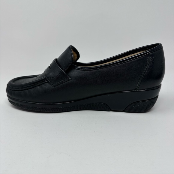 Softspots Women’s Shoes 7M Casual Slip On 103801 Black Leather - Picture 5 of 11